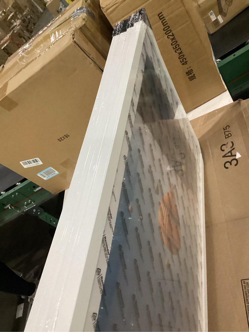 Condition photo showing Good Condition for picture frames x4