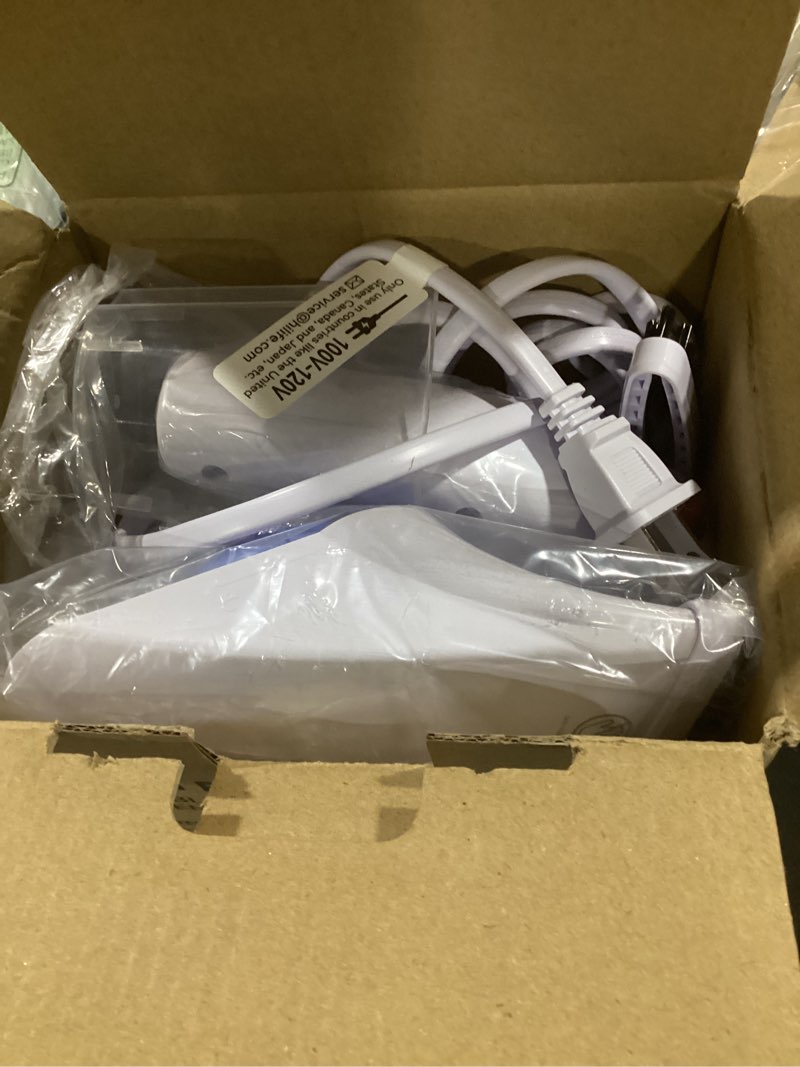 Condition photo showing Good Condition for hilife steamer for clothes, portable handheld clothing steamer, 240ml big capacity, 700w, strong power, fabric quick wrinkle remover with brush for home, office(only 120v) -blue