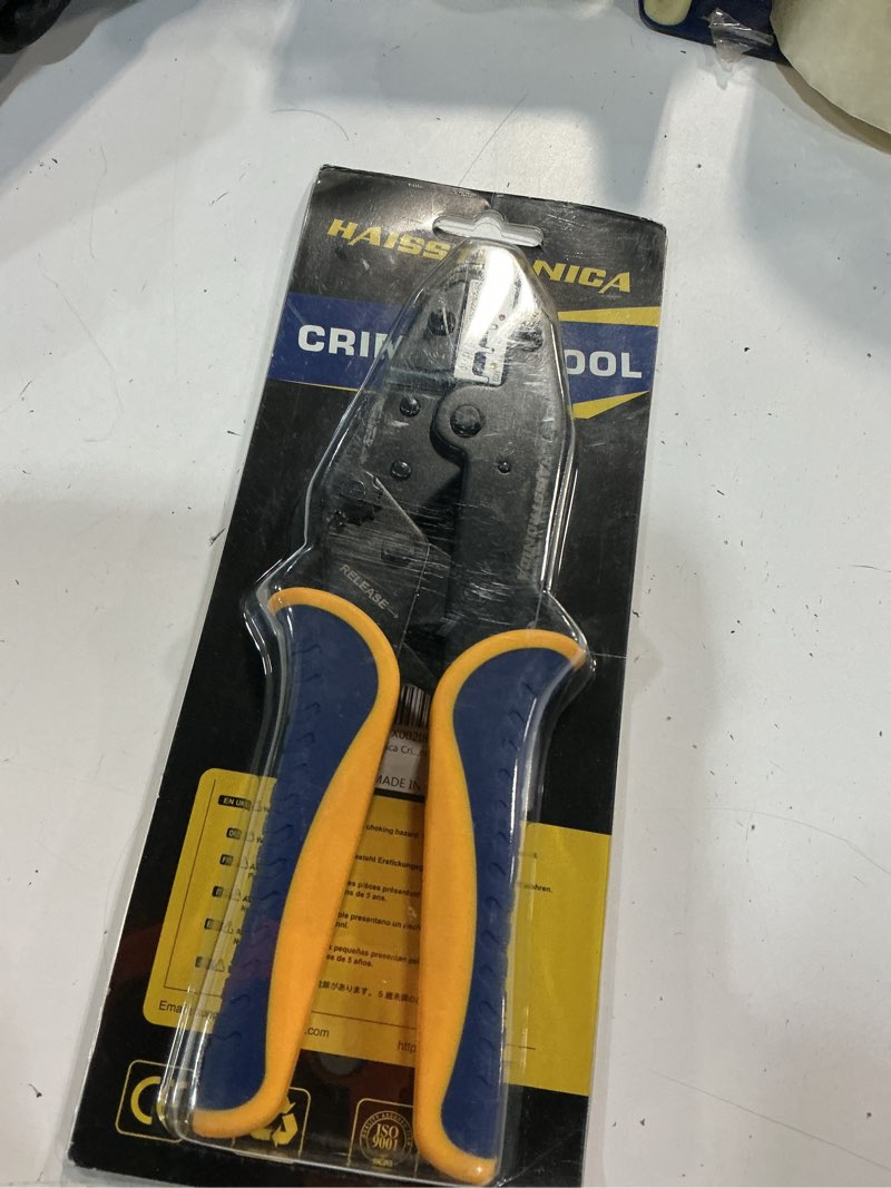 Condition photo showing New/Like New for haisstronica crimping tool for non-insulated open barrel terminals blue