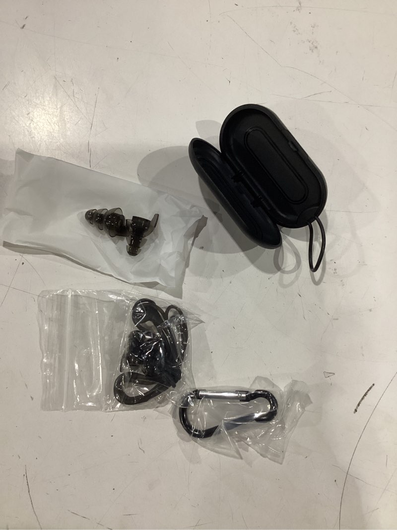 Condition photo showing New/Like New for hearprotek silicone concert ear plugs, 2 pairs reusable high fidelity earplugs for concerts, festivals, motorcycling, black clear black