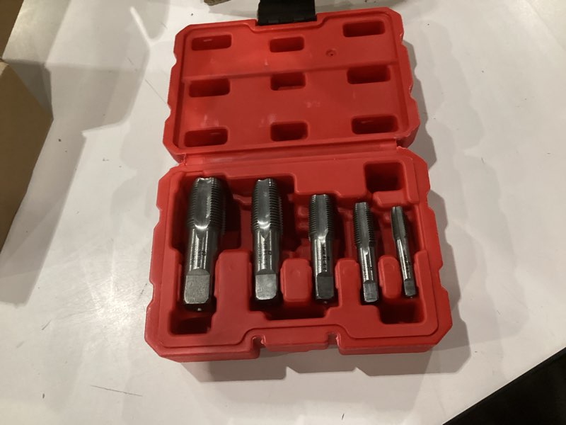 Condition photo showing Good Condition for neiko 00930a npt pipe tap set, 5-piece, copper, brass and pvc pipe threader 1/8"-27, 1/4"-18, 3/8"-18, 1/2"-14, 3/4"-14 npt pipe threading tool taper taps, plumbing rethreading, thread tapping 5 piece