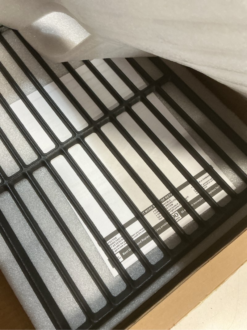 Condition photo showing New/Like New for utheer cast iron grill grates fit oklahoma joe's longhorn comb charcoal/gas smoke 12201767,14201767, fit oklahoma joe's longhorn 18202083,16202046,15202029 cast iron grill cooking grids, 4 pack 37.7" x 19.2"