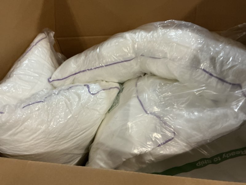 Condition photo showing Good Condition for JOLLYVOGUE Pillows King Size Set of 4, Washable Supportive Bed Pillows with Super Soft Down Alternative Fill, Luxury Fluffy Hotel Quality for Side, Back, and Stomach Sleepers 4 King