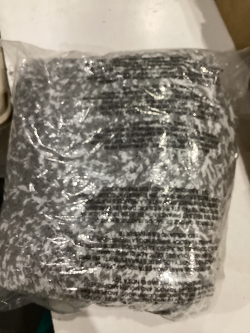 Condition photo showing Good Condition for yimobra bathroom rugs sets 2 piece, soft absorbent bath mat and u-shaped toilet rug with non slip backing, machine washable, plush shaggy bath mats for bathroom, 32"x20"+24"x20", light gray and white light gray and white 32"x20" + 24"x20"