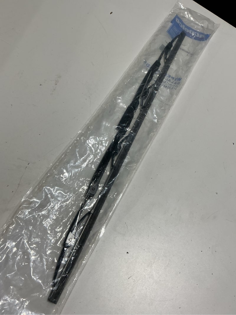 Condition photo showing Good Condition for acdelco gm original equipment 84225697 driver side windshield wiper blade