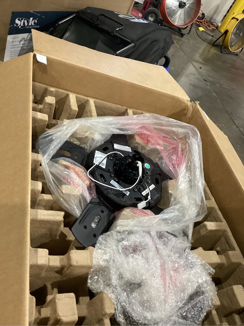Condition photo showing Good Condition for harbor breeze boltz iii easy2hang 52-in matte black color-changing integrated led indoor ceiling fan with light and remote (5-blade)