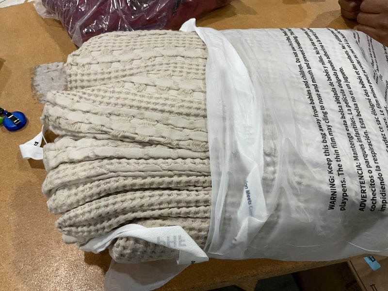 Condition photo showing Good Condition for phf 100% cotton waffle weave blanket king size for bed, soft lightweight & breathable for spring and summer, all-season comfort, luxury aesthetic blanket for home decor, 108"x90", light taupe/oatmeal king(108"x90") light taupe/oatmeal