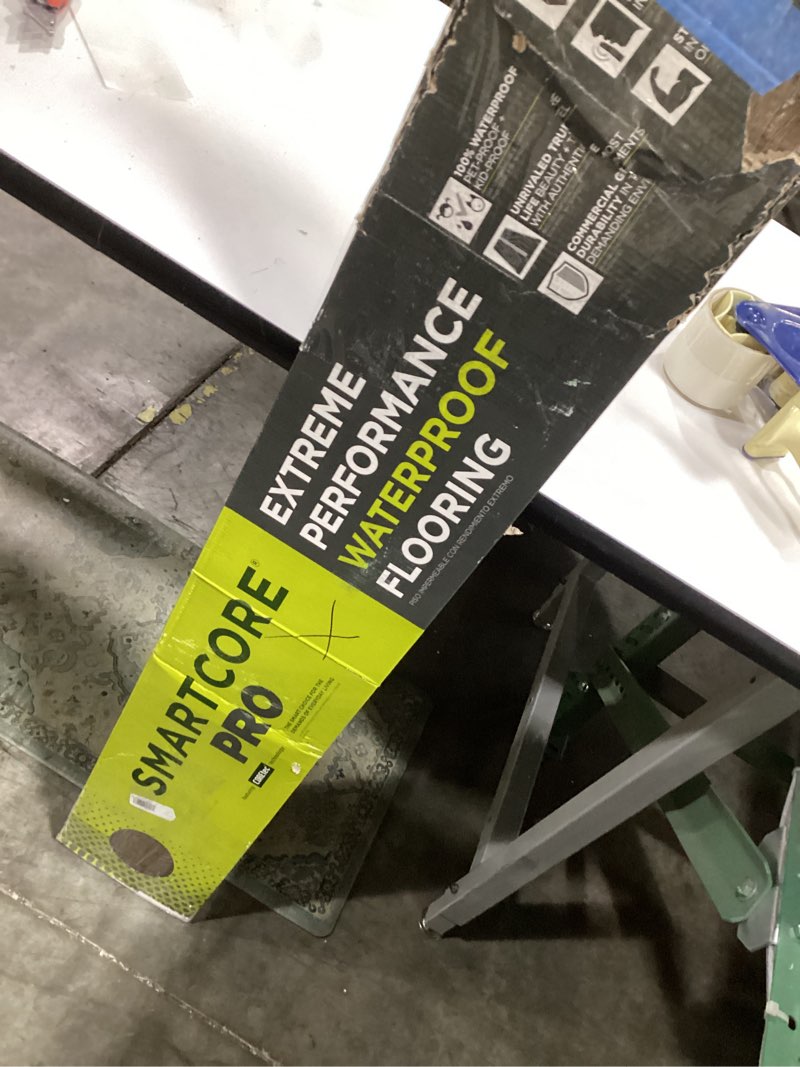 Condition photo showing Good Condition for  smartcore pro by coretec floors claremount oak 20-mil x 7-in w x 48-in l waterproof luxury