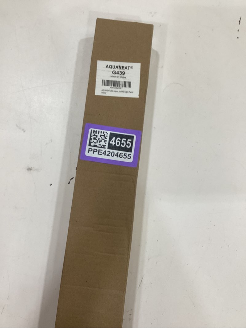 Condition photo showing Good Condition for aquaneat led aquarium light for 24 to 30 inch fish tank, auto on off with timer, full spectrum, adjustable brightness, daylight moonlight mode, for fresh water low-to-mid light plants 24"-30"