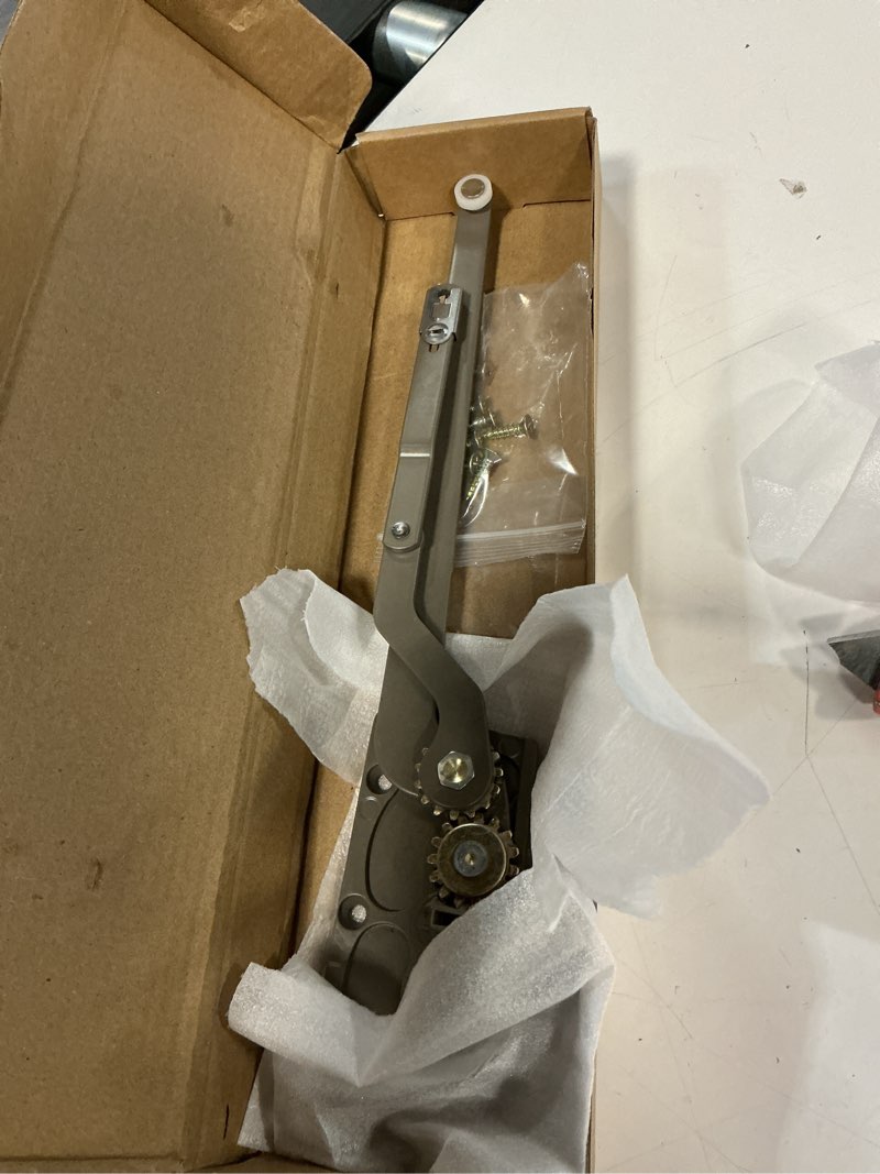 Condition photo showing Good Condition for 4-7/16" casement window dual arm operator compatible with marvin and truth entrygard oem part #20810, 15 series dual arm window crank th 23077 replacement, right hand