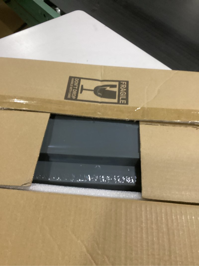 Condition photo showing Good Condition for 8-Piece Deep Glass Baking Dish Set with Plastic lids,Rectangular Glass Bakeware Set with Lids, Baking Pans for Lasagna, Leftovers, Cooking, Kitchen, Freezer-to-Oven and Dishwasher, Gray