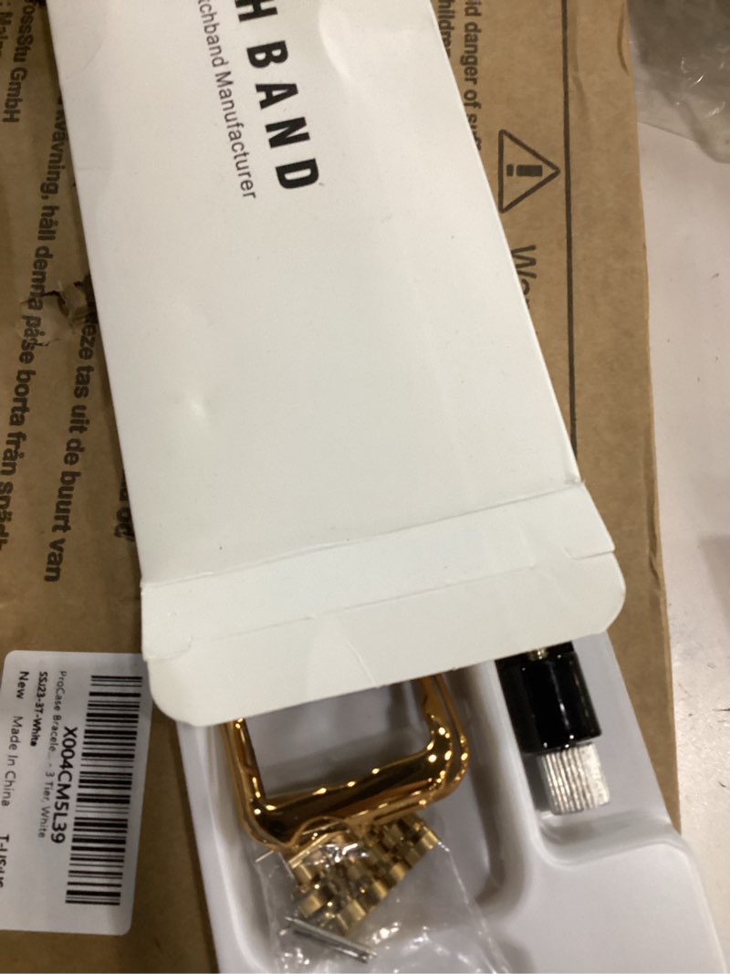 Condition photo showing Good Condition for slim watch band compatible with apple watch 41mm 45mm 42mm 44mm 40mm 38mm metal stainless steel watchband suitable for iwatch 10/9/8/7/6/5/4/3/2/1/se series women luxury strap 38mm 40mm 41mm gold