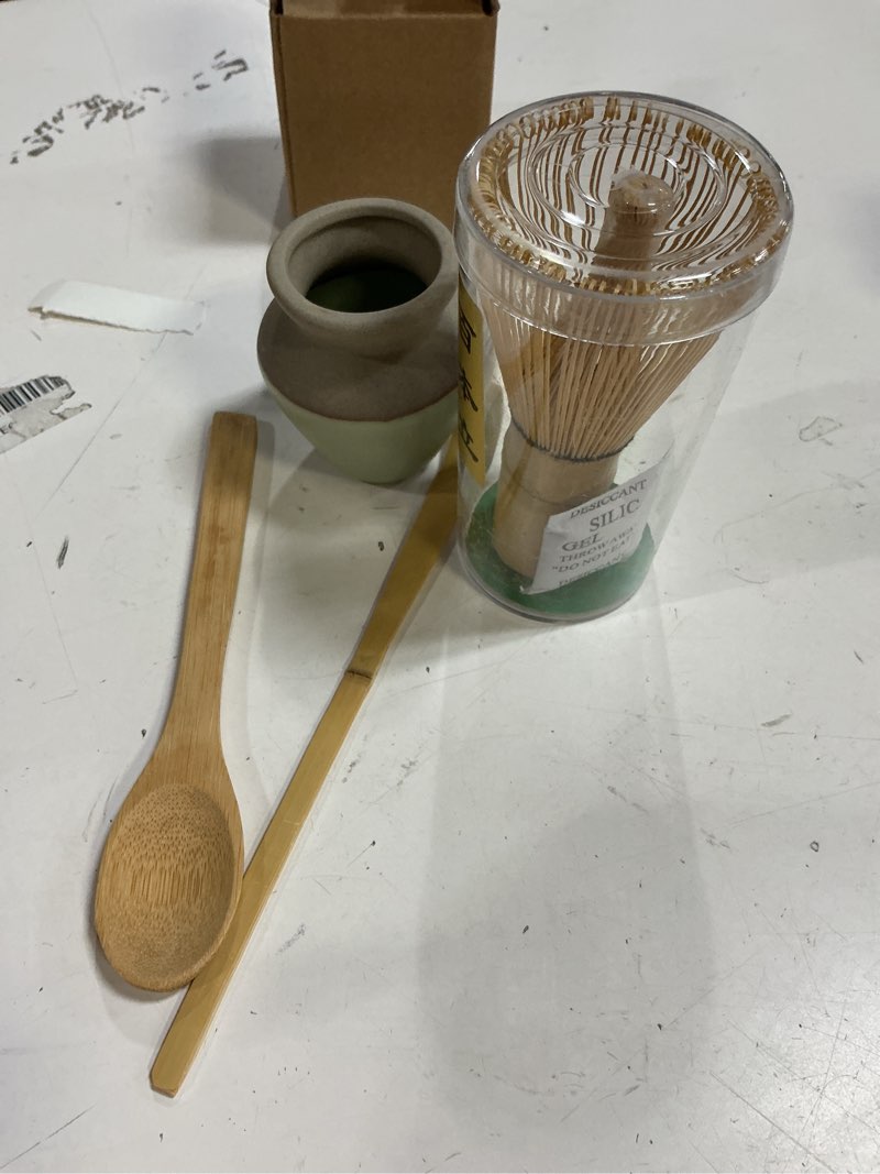 Condition photo showing Good Condition for matcha whisk set (4pcs, bamboo, green)