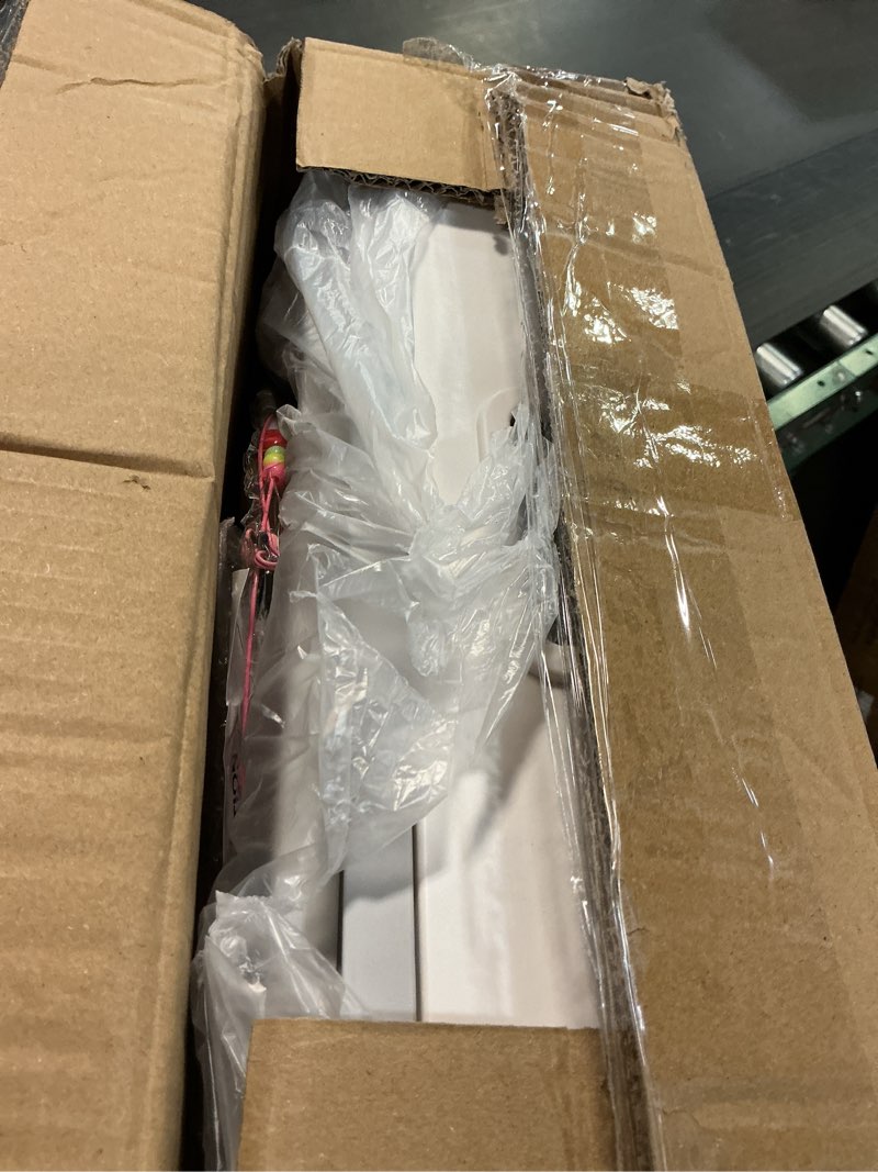 Condition photo showing Good Condition for Enclosed Cat Litter Box with Lid Top Exit Covered Metal Stainless Steel Litter Box Leak Proof & Odorless Easy to Clean Including Cat Litter Scoop and Litter Mat Gray One Size