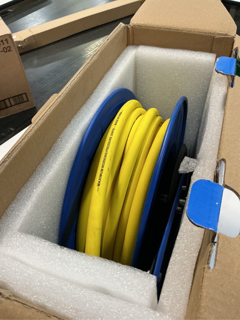 Condition photo showing Good Condition for kobalt retractable hose reel with 3/8-in x 50-ft hybrid hose
