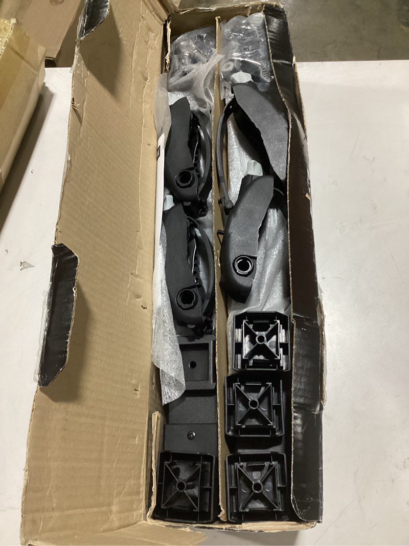 Condition photo showing Good Condition for Thule SnowPack Ski/Snowboard Rack, Medium (4 Pr/2 Boards), Black Medium (4 Pr/2 Boards) Black