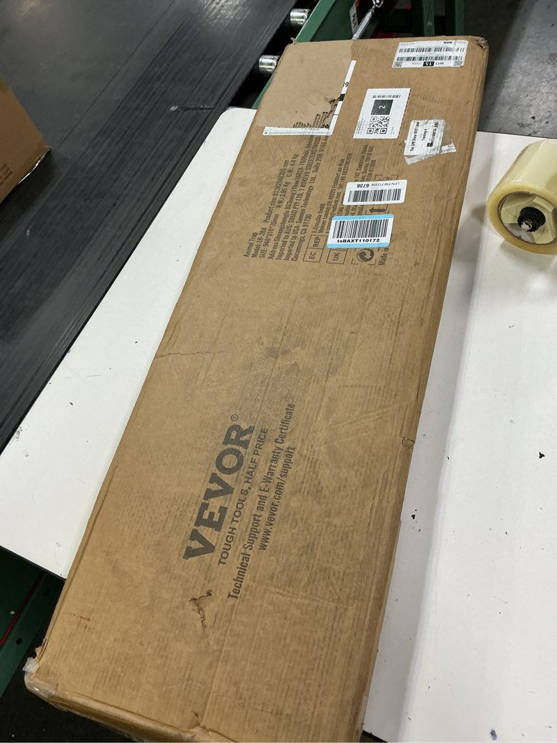 Condition photo showing New/Like New for vevor live animal cage trap, 31" x 10" x 12" humane cat trap galvanized iron, folding animal trap with handle for rabbits, stray cats, squirrels, raccoons, groundhogs and opossums