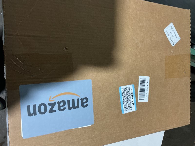 centoco heavy-duty elongated toilet seat, wood core with scratch-resistant plastic finish, won't cra