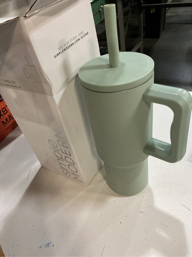 Condition photo showing Good Condition for simple modern kids 24 oz tumbler with handle and silicone straw lid | spill proof and leak resistant | reusable stainless steel bottle | gift for kids boys girls | trek collection | sea glass sage -sea glass sage 24 ounces