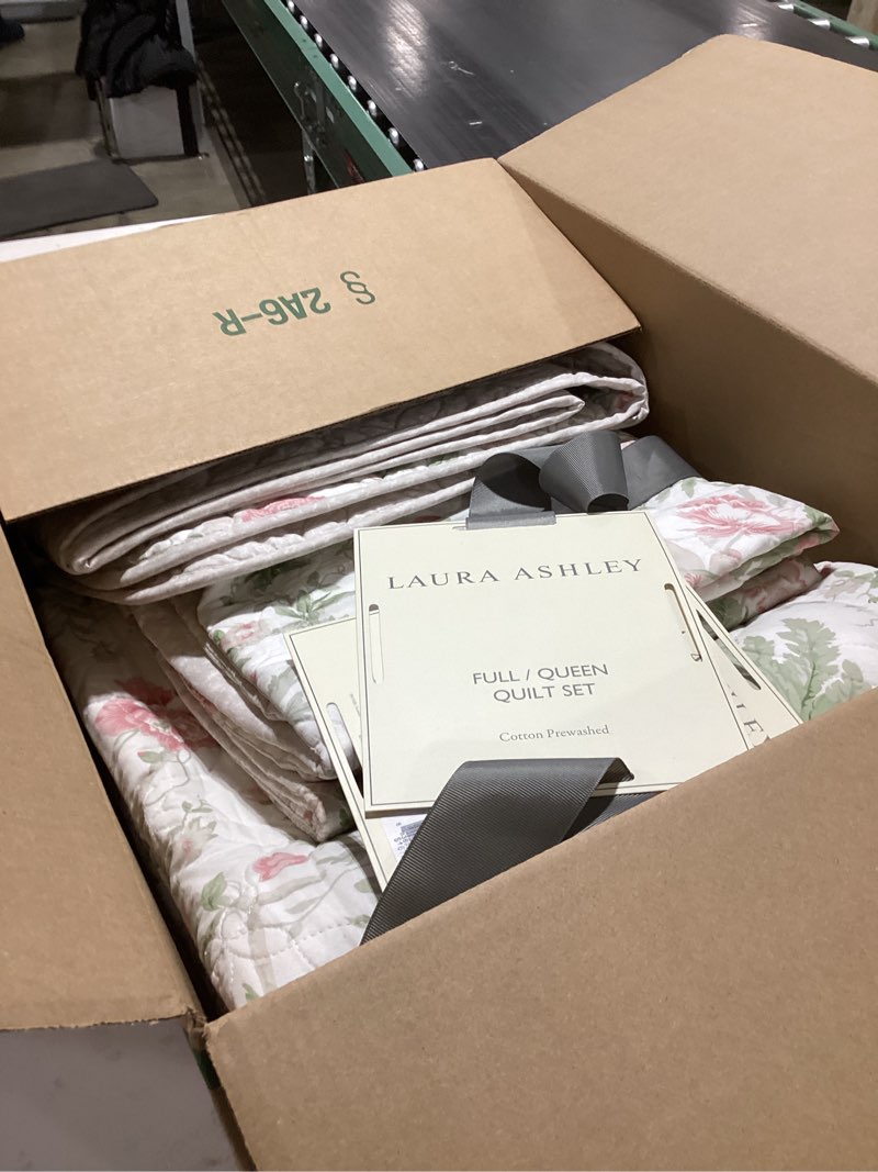 Condition photo showing Good Condition for Laura Ashley - Queen Quilt Set, Reversible Cotton Bedding with Matching Shams, Lightweight Home Decor for All Seasons (Breezy Floral Pink/Green, Queen) Queen Breezy Floral Pink/Green