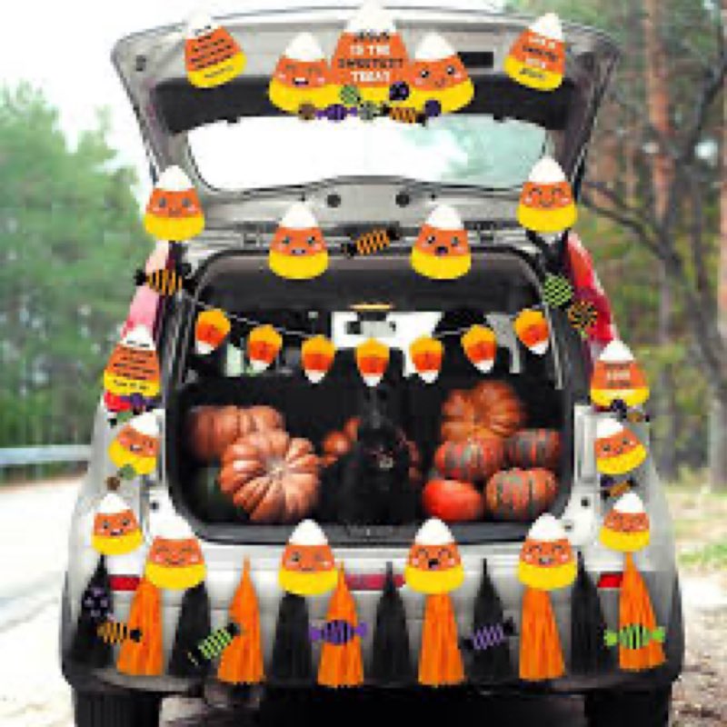 (SIMILAR)HalLoween Trunk or Treat Decor