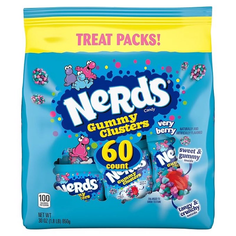 NERDS Gummy Clusters Candy, Very Berry, Crunchy and Gummy, Individually Wrapped Treat Size Packs, 60 count, 30 oz