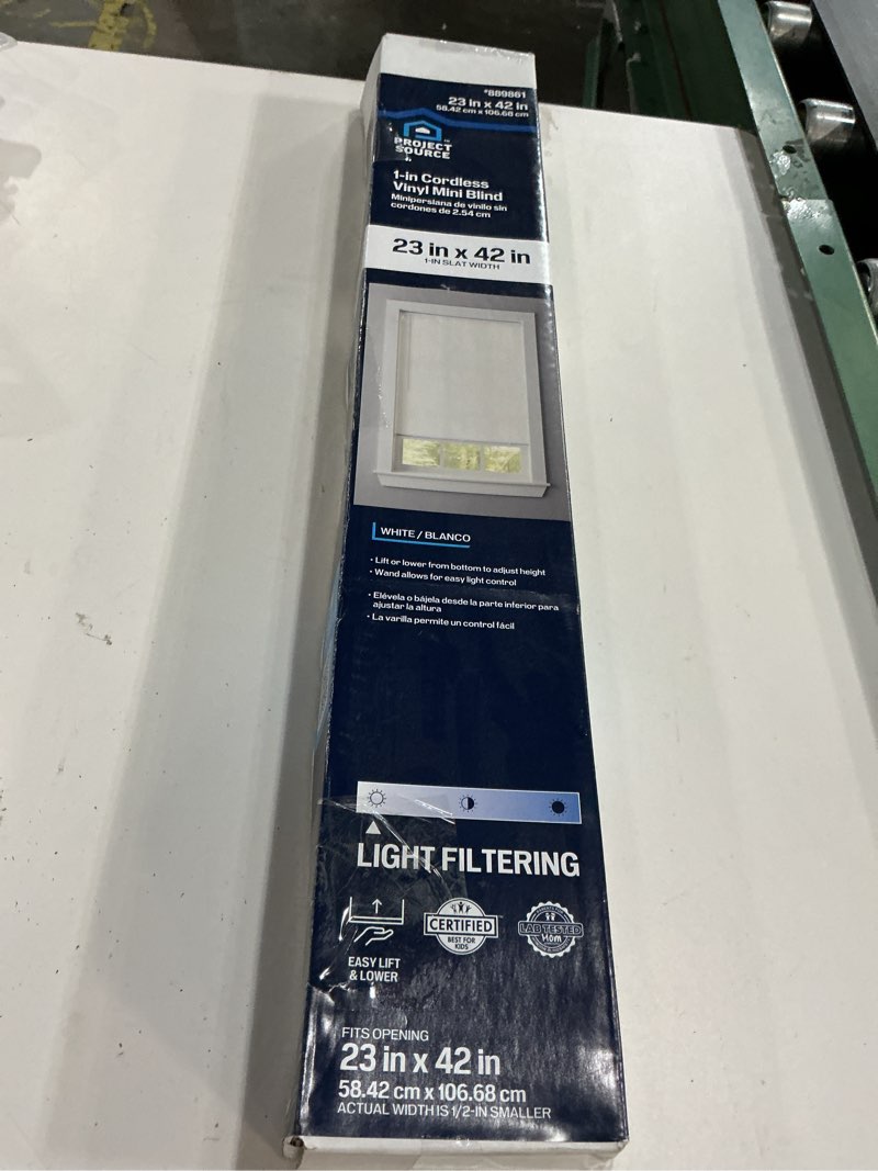 https://lotting-media.assets.bidfta.com/lotting_e4c98dde-1f78-43b3-8c94-8702fc9d3eb6