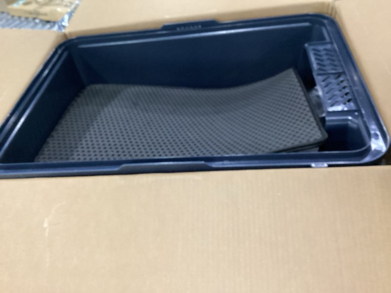 Condition photo showing New/Like New for XXXL Extra Large Stainless Steel Litter Box, 28" L x 20" W x 14" H Super Large Stainless Steel Litter Box, Suitable for Large Cats and Multiple Cats, Non-Sticky, Anti-Leakage, Easy to Clean navy blue