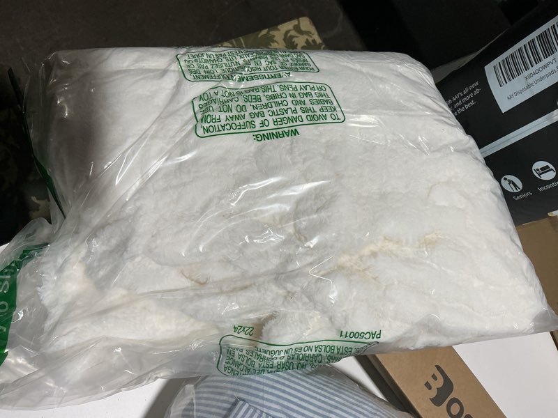 Condition photo showing As Is for Bedsure 3D Fleece Bubble Blanket for Couch - GentleSoft White Throw Blanket for Sofa Bed Room Decor - Luxury Soft Cozy Gifts for Women, Lightweight, All Seasons, Off White, 50"×60" Off White Throw (50'' x 60'')