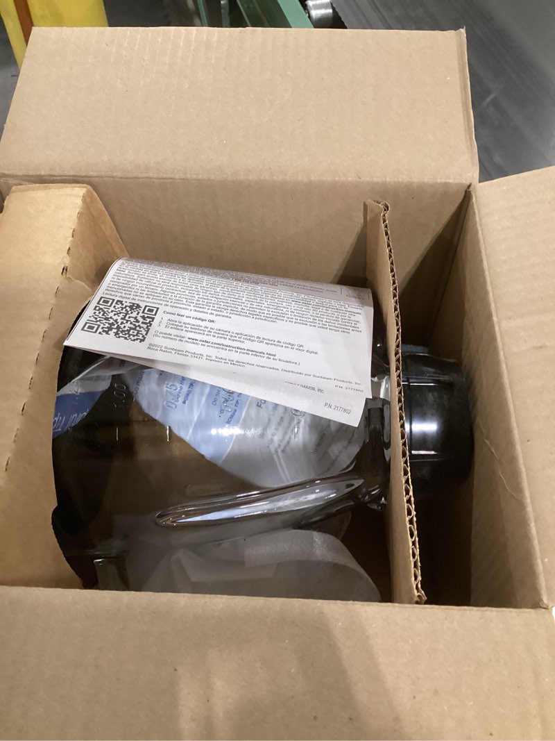 Oster - Oster® Classic Series 8 Speed Blender with Duralast™ All Metal Drive - Gray