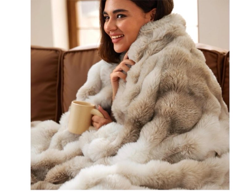 Fur blanket
