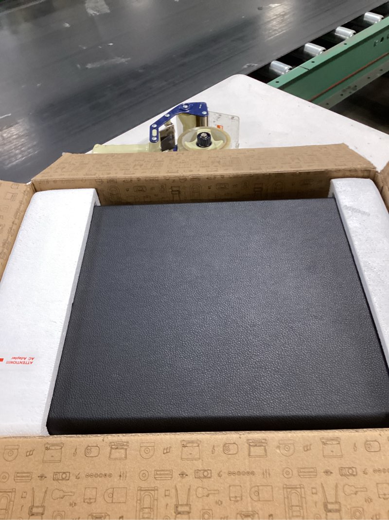 Condition photo showing Good Condition for crosley cr8017b-bk voyager vintage portable vinyl record player turntable with bluetooth in/out and built-in speakers, black