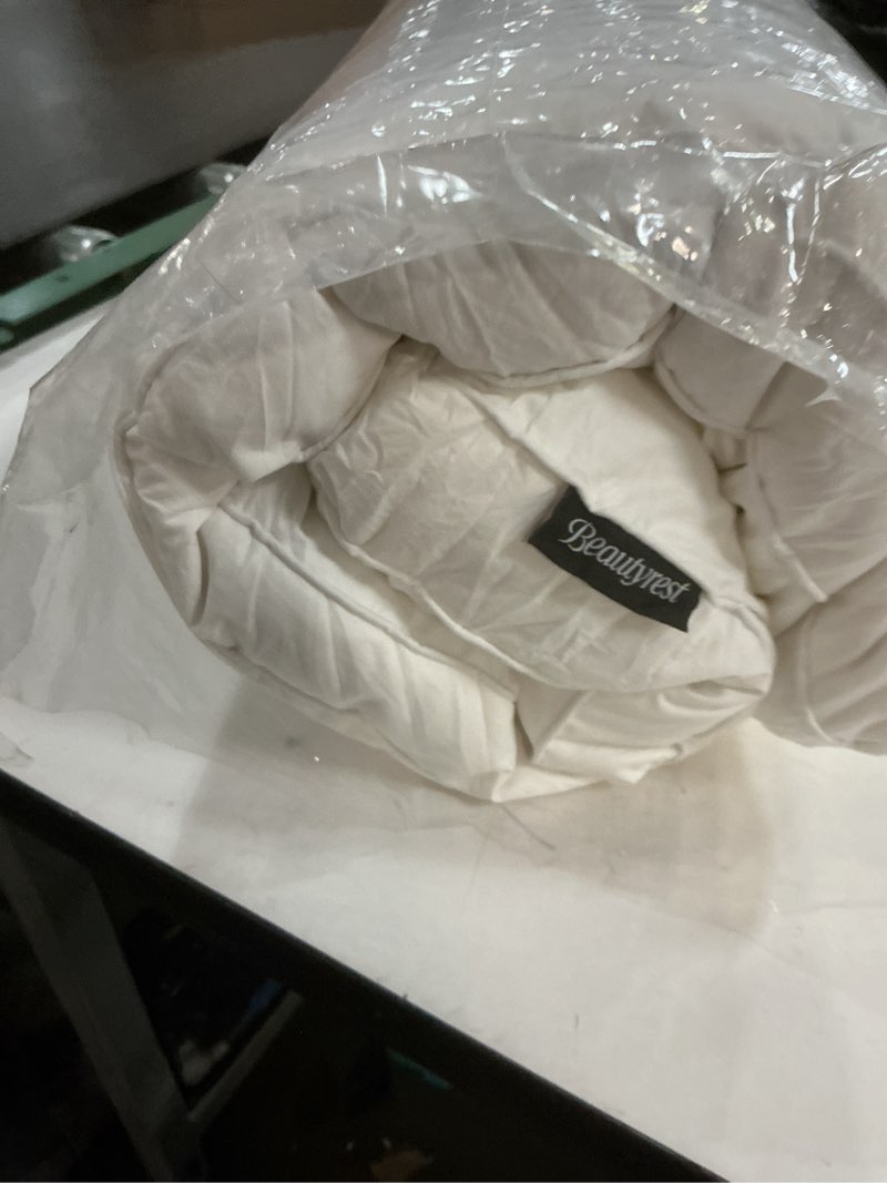 Condition photo showing New/Like New for beautyrest goose feather down fiber gusseted pillows, firm hotel pillow luxury bed pillows, 100% cotton cover, king size set of 2