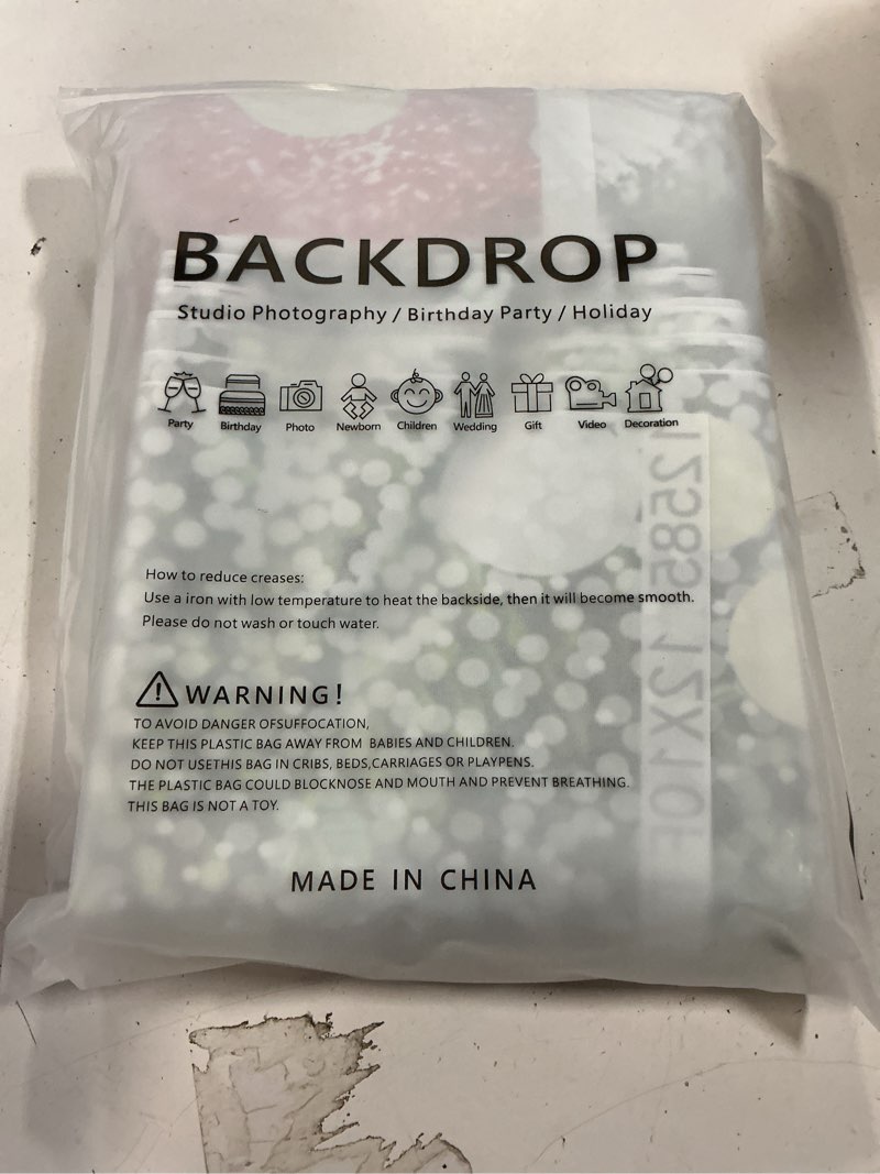 Condition photo showing New/Like New for WOLADA Rustic Christmas Backdrop Barn Door Backdrops for Photography Xmas Tree Snow Back Drop 12x10FT 12585