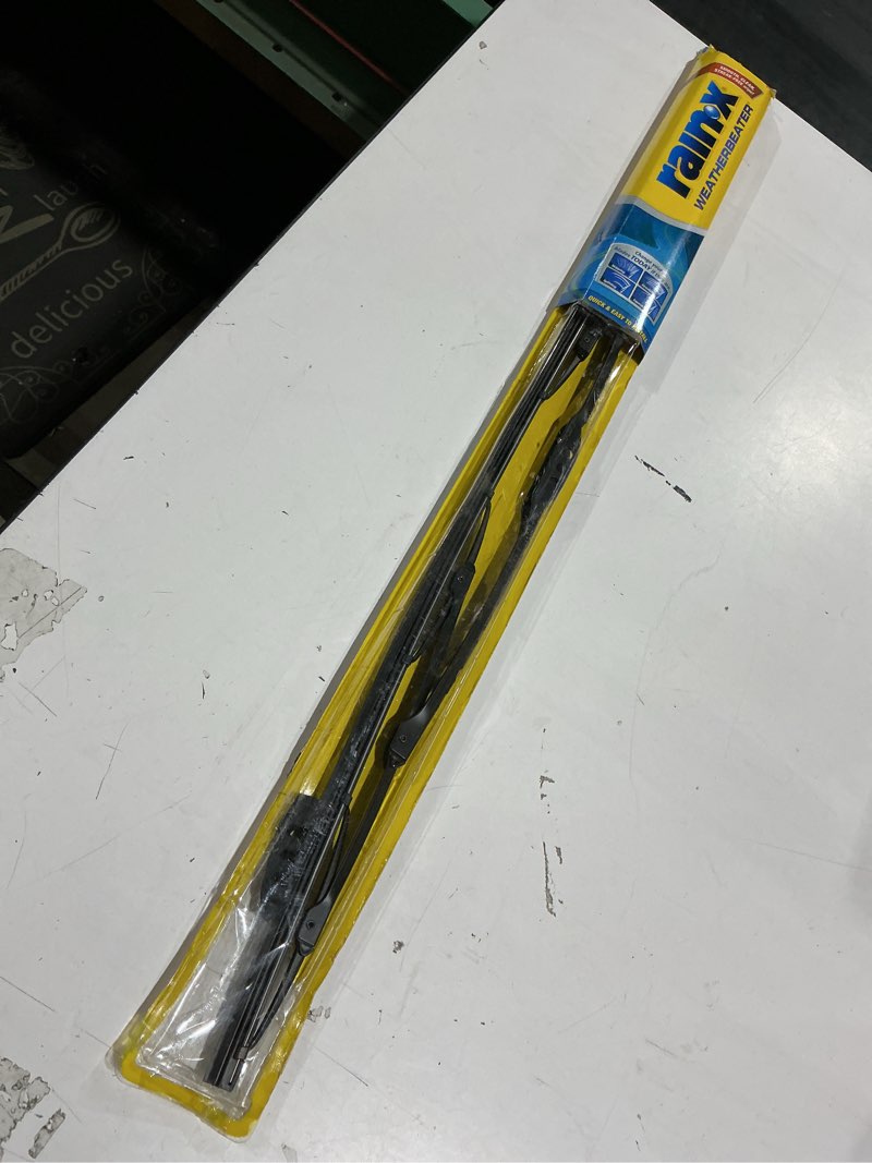 Condition photo showing Good Condition for rain-x rx30226 weatherbeater wiper blades, 26" windshield wipers (pack of 1), automotive replacement windshield wiper blades that meet or exceed oem quality and durability standards 26" pack of 1