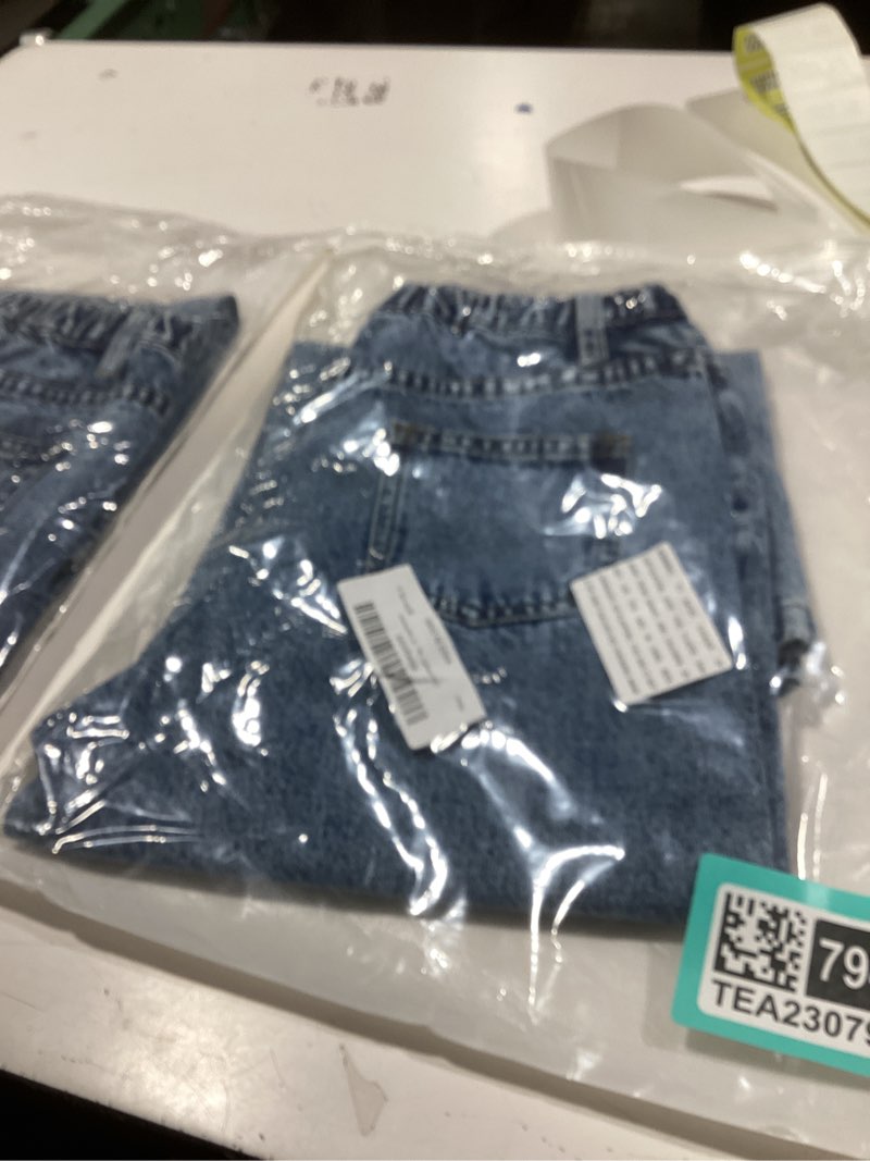 Condition photo showing New/Like New for girls straight leg bootcut ripped baggy jeans for 8-12 y old - adjustable stretch waist pull up 5 pockets washed denim pants ripped 9 years