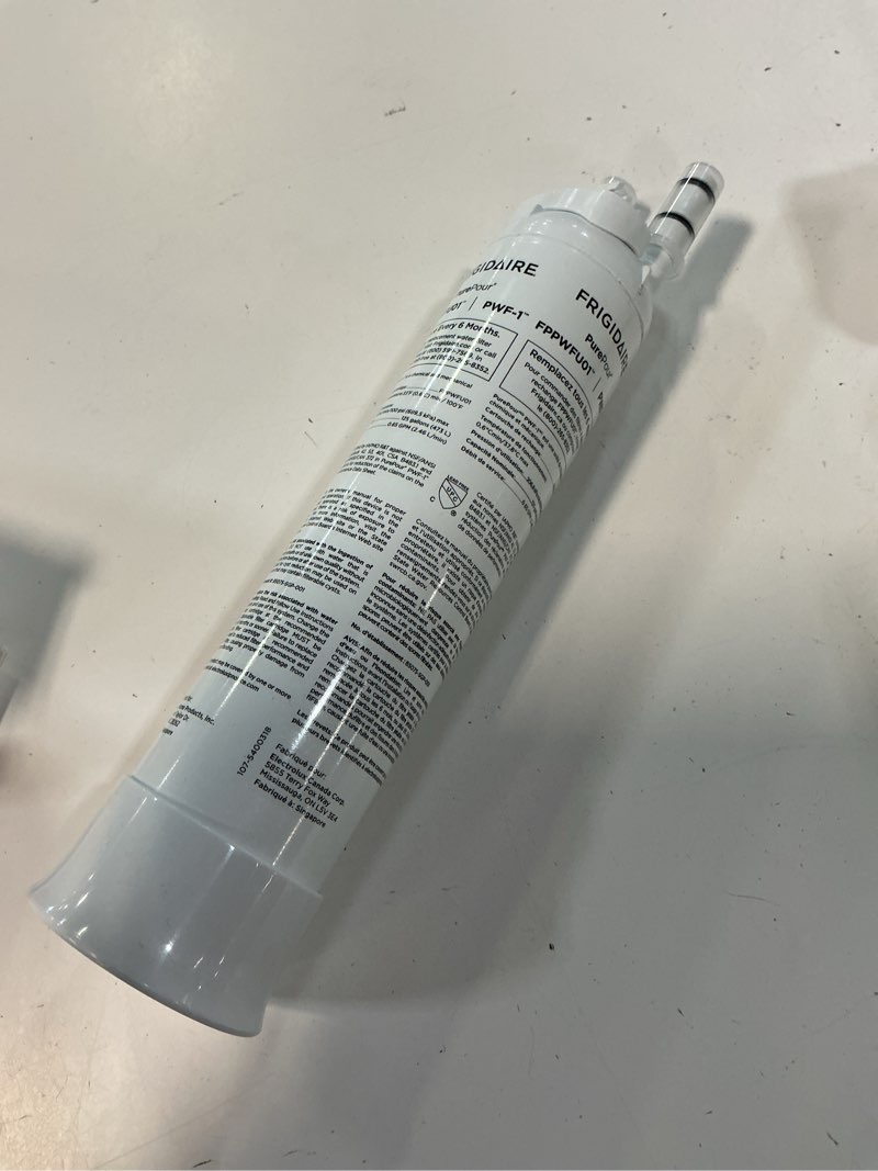 Condition photo showing As Is for frigidaire purepour refrigerator water filter for frigidaire