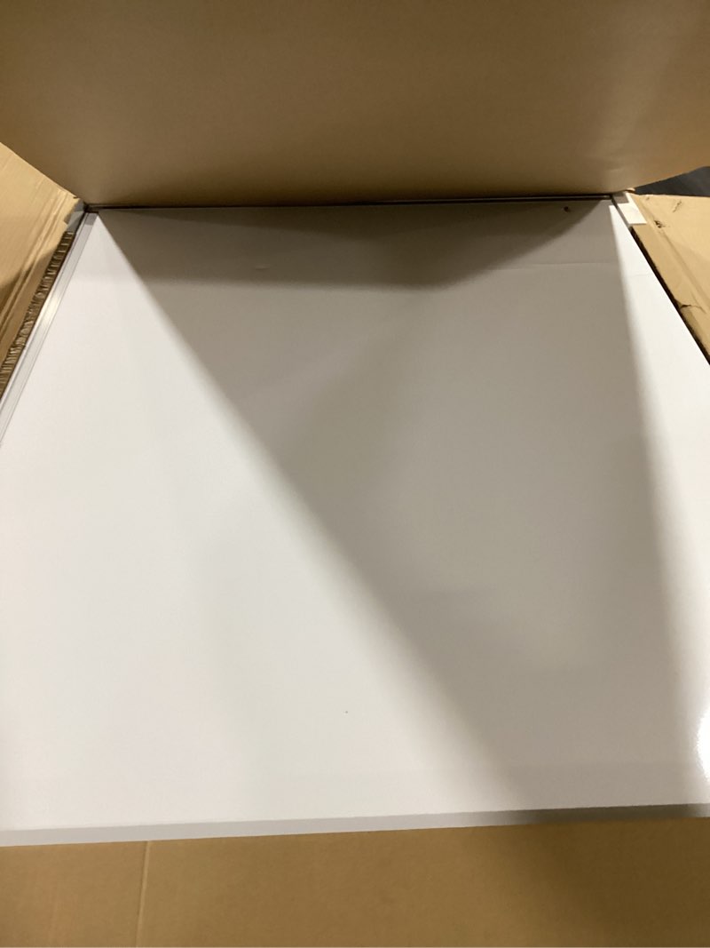 https://lotting-media.assets.bidfta.com/lotting_e50184eb-97d1-43ca-a7c4-266ebfe4774f