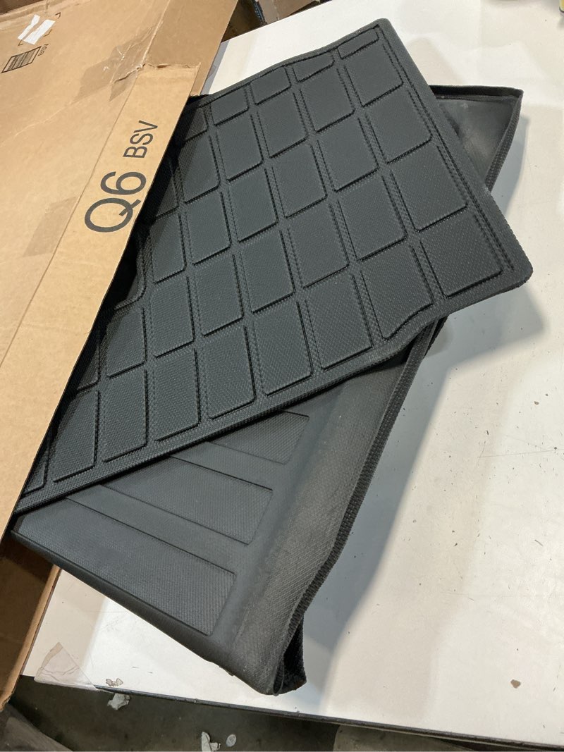 Condition photo showing Good Condition for Cargo Liners Backrest Mat for Jeep Grand Cherokee Accessories 2022-2025 with Hook&Loop Rear Trunk Mat Rear Seat Back Cover Protector All Weather Anti-Slip Split Dog Liner 3 PCS Jeep Grand Cherokee 2022+ Backrest Mat + Trunk Mat