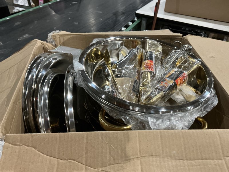 Condition photo showing Good Condition for round chafing dishes for buffet 4 pack, 6qt chafers and buffet warmers sets with 2 heat-proof gloves, 4 spoons, 4 slotted spoons & 4 tongs, gold chafing dishes for buffet parties gatherings