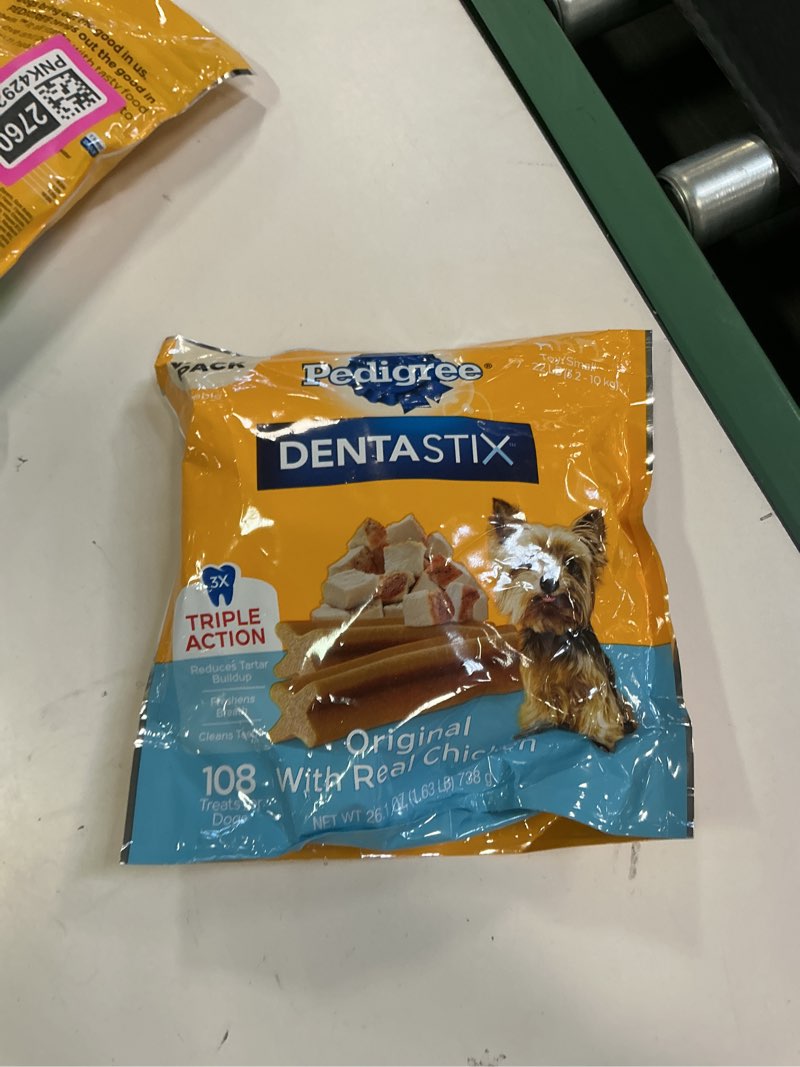 Condition photo showing New/Like New for  Best by: 01/07/27 Pedigree Dentastix Small and Toy Breed Dog Treats, Original with Real Chicken, 1.63 lb. Bag (108 Treats) Chicken 108 Count (Pack of 1)