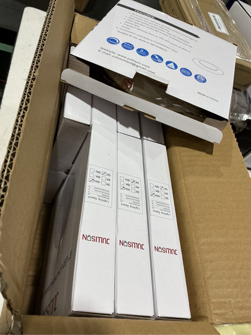 Condition photo showing Good Condition for 8 packs 6 inch led low profile recessed & surface mount disk light, round, 15w, 900 lumens, 5000k daylight white, cri80, driverless design, dimmable, etl listed, white 8 packs 5000k white 6inch