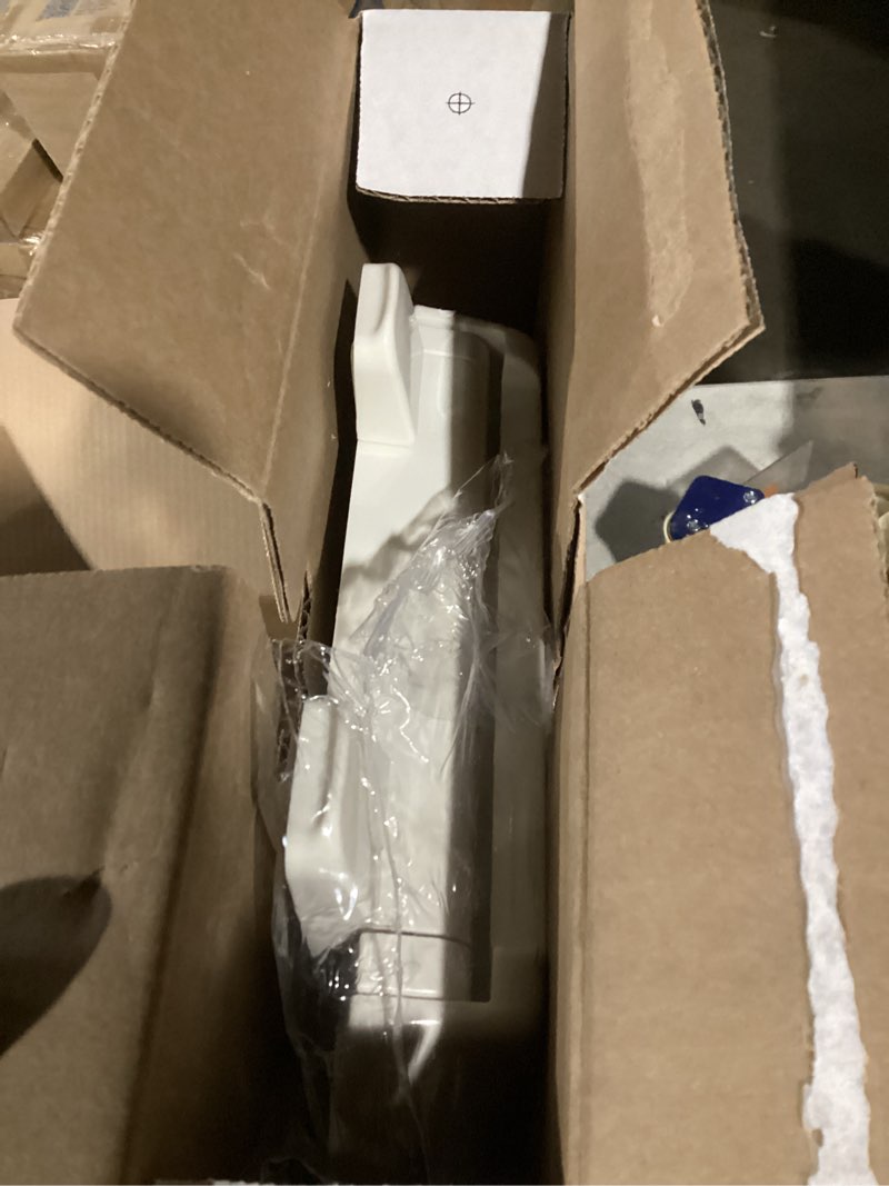 Condition photo showing Good Condition for Bemis 170 Durable Plastic Toilet Seat, Elongated, White