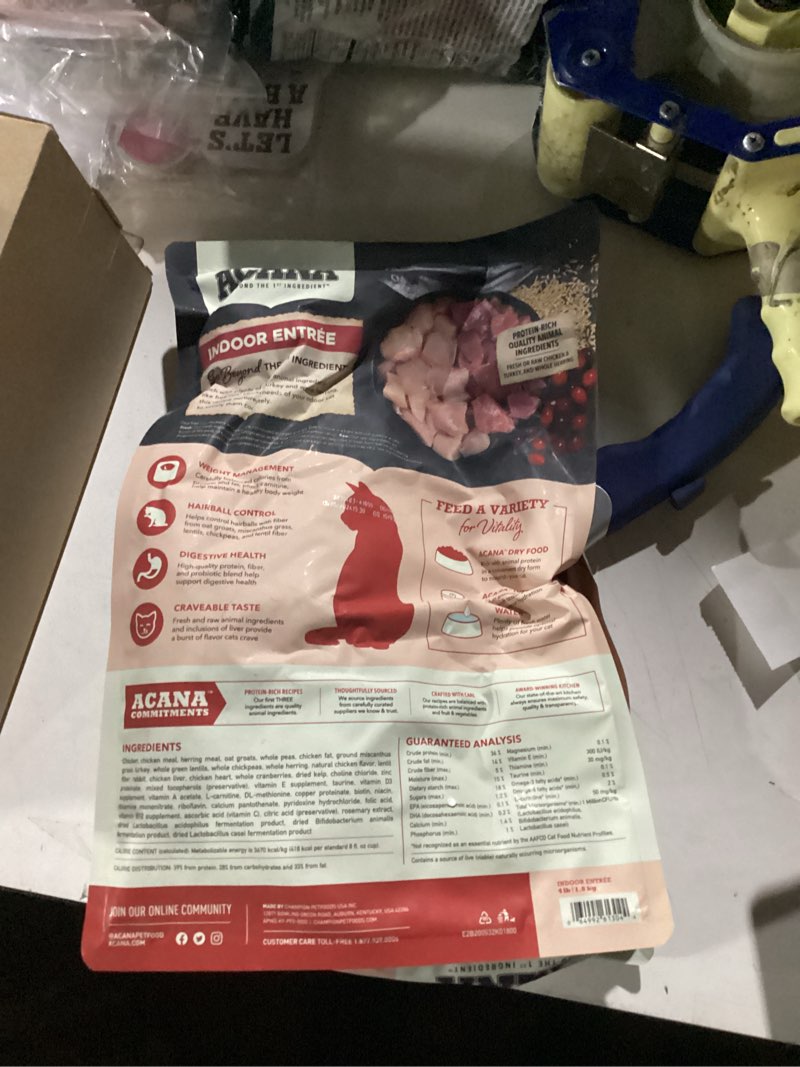 Condition photo showing New/Like New for ACANA Dry Cat Food for Indoor Cats Indoor Entrée Chicken Turkey Whole Herring and Rabbit 4lb Bag Indoor Entrée Recipe 4 Pound (Pack of 1)