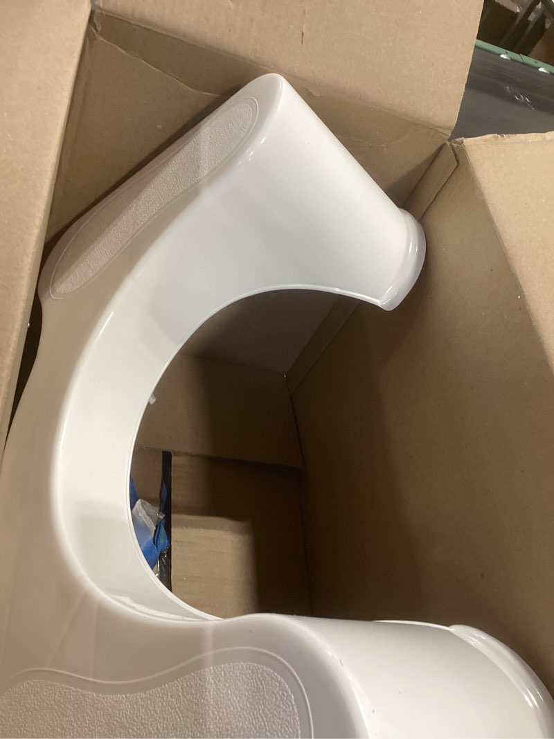Condition photo showing Good Condition for Squatty Potty The Original Bathroom Toilet Stool, 7 Inch height, White White 7 Inch