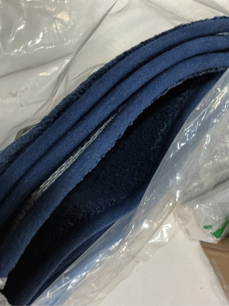 Condition photo showing New/Like New for beqhause dirt trapper door mat 24" x 36", doormat non-slip entryway rugs washable, dog door mat stain resistant and absorbent welcome floor mat for front back door, mud wet shoes & paws, navy blue navy blue 24" x 36" (rectangular)