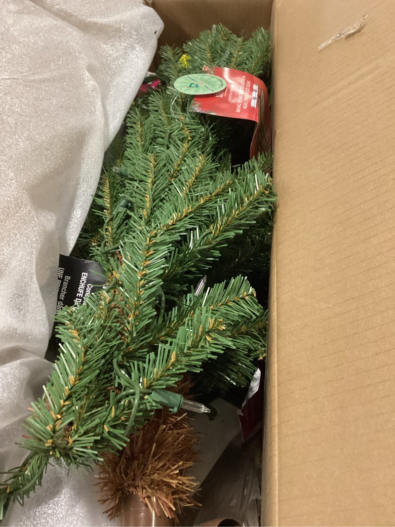 National Tree Company lit Artificial Christmas Tree Includes Pre-strung White Lights and Stand, Hickory Cedar Slim-5 ft