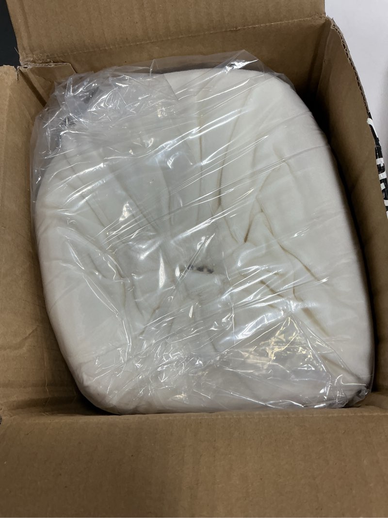 Condition photo showing New/Like New for super comfort oversized warm thick bubble luxury plush rabbit faux fur throw blanket, fluffy blanket,soft cozy blanket for couch chair bed sofa living room (white, 50inx60in) white 50inx60in