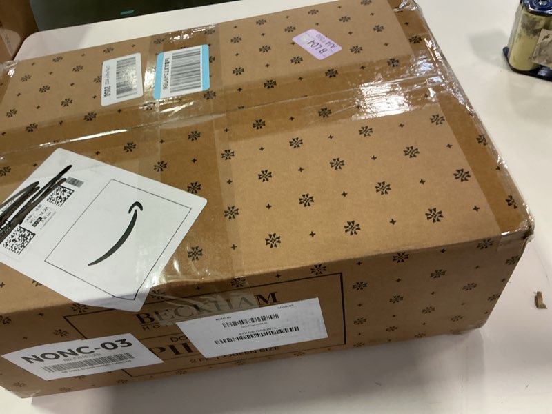 Condition photo showing New/Like New for Beckham Hotel Collection Bed Pillows Standard/Queen Size Set of 2 - Original Soft Down Alternative Pillow for Sleeping - Soft Support for Back, Stomach or Side Sleepers