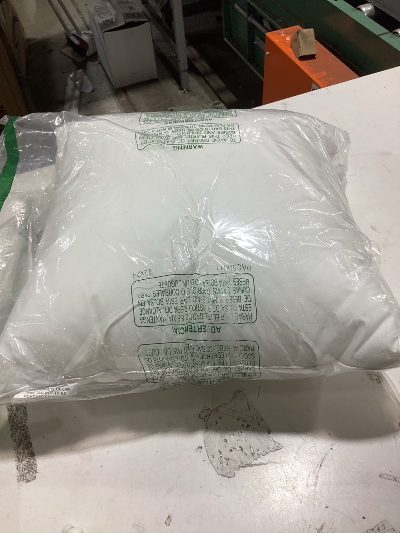 Condition photo showing Good Condition for amazon basics standard pillow cases, lightweight super soft microfiber for sleep, machine wash, bright white, 20\\",  pillows not included standard bright whit